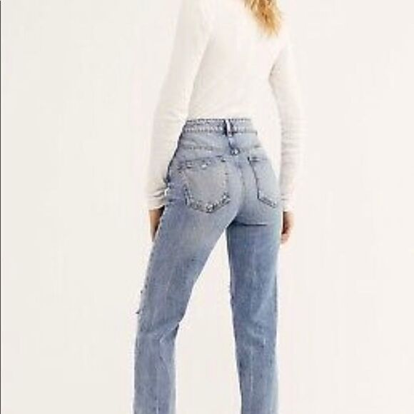 New Free People women’s High Rise straight leg distresses jeans size 26 - Picture 4 of 11